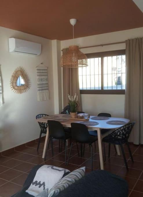 Casa Rural "Estrella", El Ronquillo, 2 Adultos - Ninos Gratis セビリア エクステリア 写真